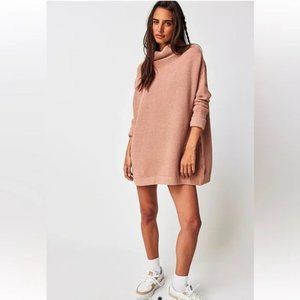 Free People Slouchy Ottoman Pink Tunic Sweater Top Women One Size Warm Boho Vibe